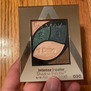 Almay eyeshadow pallet